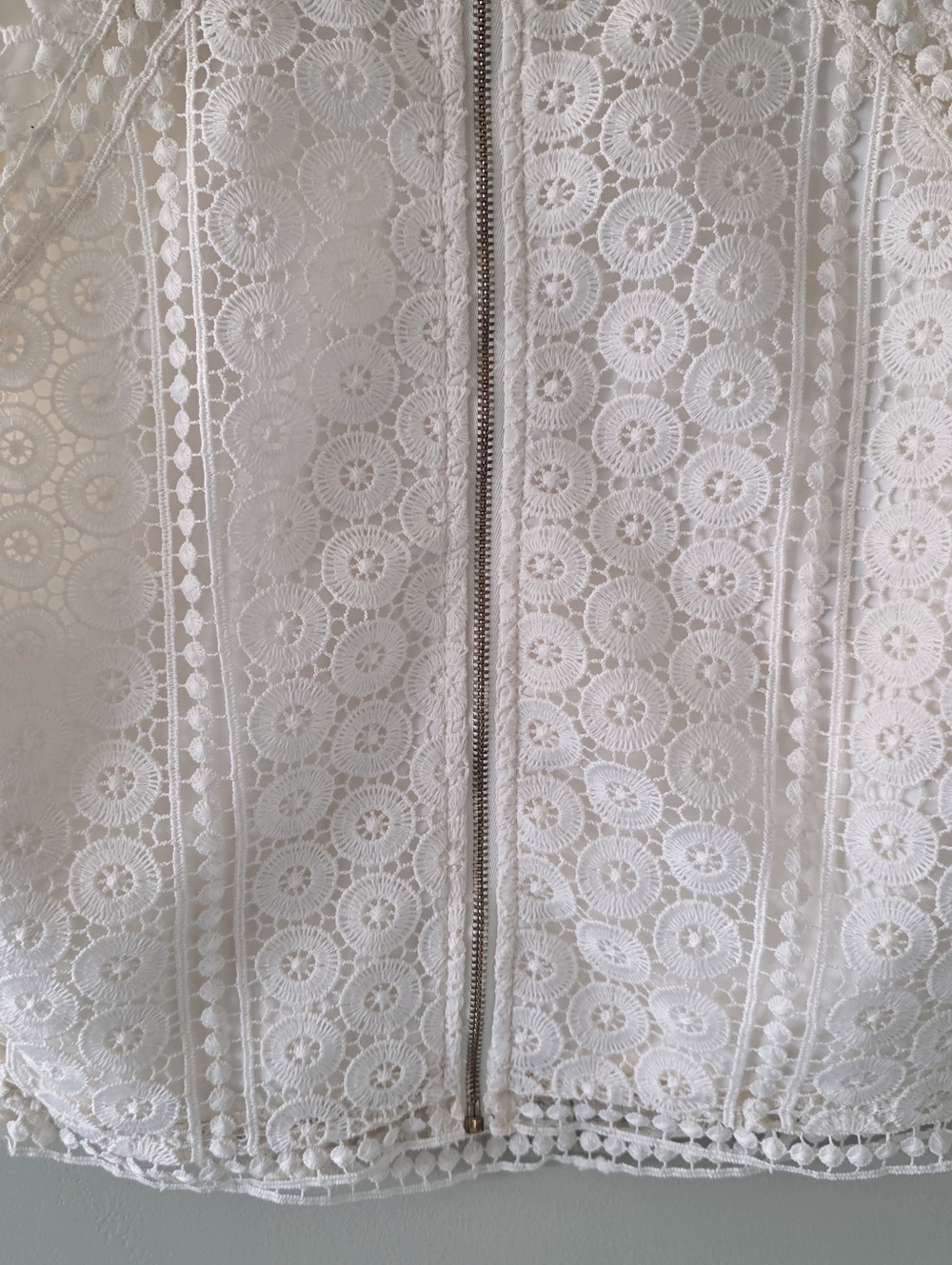 Abercrombie & Fitch Crochet Lace Crop Top Size S Y2K Coquette Romantic Dainty - Picture 10 of 11